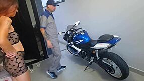 safada couldn't resist her sexy biker mechanic at the garage. her fetish led to wild office action.