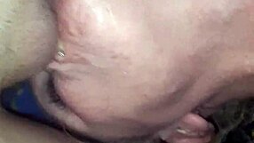 Aku Ngemut Kontol Gede Itu Enak Pol!