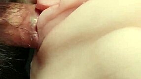 I like to fuck her pussy