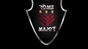 Ginger Mckay apanha forte do Rome Major