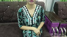 Mi hermanita prueba polla primera vez gozando chupada y lamida