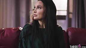 Taboo6 com - hurt big ass milf Gabi Paltrova squirts in ex boyfriend's friend's face.