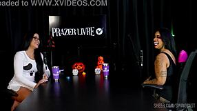 I love watching Marcely Mello and Tifany Rocha in swing cast