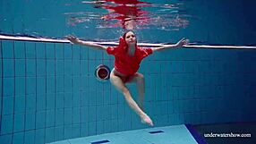 Sexy Naked Avenna Swims Nude in Pool