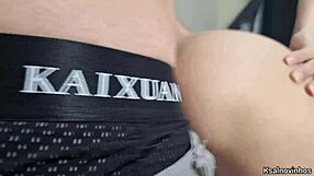 housewife flashes ass wildly!