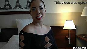 A Super Hot Italian Girl Just Met Gets Fucked And Squirts Everywhere In Anal