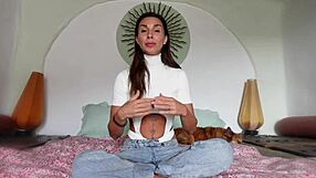 roxy fox compares foreskin and circumcised penises