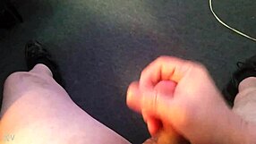 the solo performer explores intense personal desires in a quiet moment