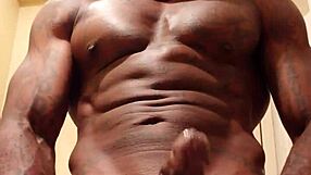 Hallelujah Johnson Worships Huge Big Black Cock With Dirty Talk.