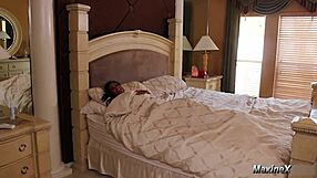 Cheating On Hubby Oriental Housewife Maxine X Fucks Lord Black