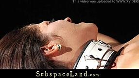 Pička z vezmi jebana trpi kazen