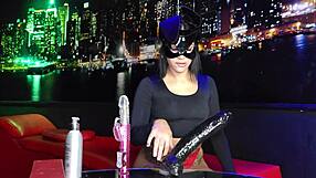 Meto Una Bbc Dentro De Mi Co�o Estrecho