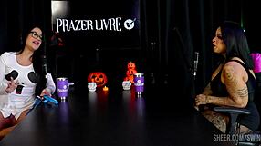 I love watching Marcely Mello and Tifany Rocha in swing cast