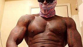 Hallelujah Johnson Worships Huge Big Black Cock With Dirty Talk.