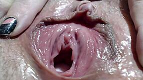 Homemade Big Clit Pussy Orgasm Teases the Senses