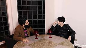 Ex porn actor discovered as scammer.