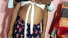 Tengok Bhabhi Desi Di Hotel Dengan Bos