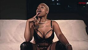 Vicky Men�ge And Carl�o Villar Fuck With 22cm Monster Cock!