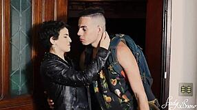 Ex porn actor discovered as scammer.