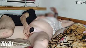 redhead amateur plays with toys to reach evening orgasm 😏