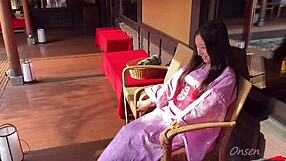 Sakura enjoys hot springs with nacchi babe