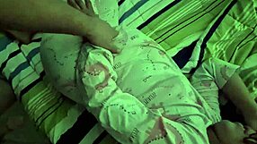 임신한 싱글 스텝시스터가 너무 꼴려서 배에 쌀 쏘게 해줌