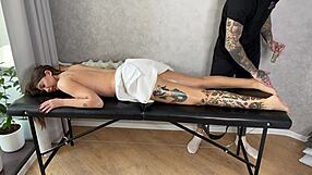 At the second massage, my masseur unveiled a bold new technique on me