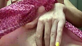 Blonde mycandyalice gives jerk off instructions while masturbating