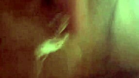 Vino Tinto! Pongo A Mi Hembra A Gemir!