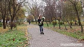 Hamil 9 Bulan Jalan Jauh Buat Penat Gila, Nak Rehat Hisap Batang!