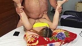 Novinha Wants To Fuck The Old Guy