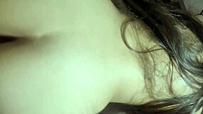 Pastorka hoče trojček z resnično punčko in prijateljico Candice de Tantaly