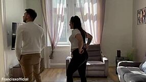 The real estate agent got fucked by a client in ass