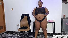 Sweet table masturbation and squirt rush full video on red - mara exotic.