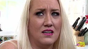 Lesbian anal sex: Alana Evans and Zoe Parker