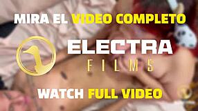 This fat Peruvian redhead milks me with her huge tits in a full Russian style