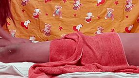 Amateur Street Massage Turns Into Hardcore Sex For Cash