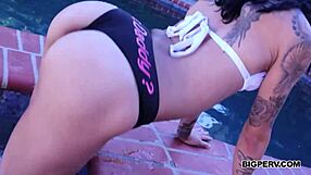 draya dare flaunts big butt at pool