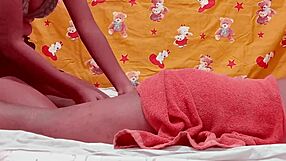 Amateur Street Massage Turns Into Hardcore Sex For Cash