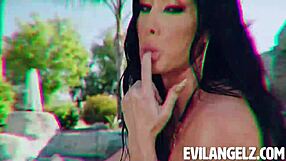 Lexington Steele and Rob Piper Dominate Jennifer White in Airtight Gangbang