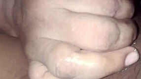 Apakah Blowjob Panas Stepmom Ini Bikin Kamu Basah?