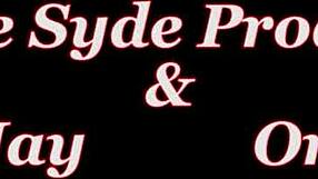 Sara Jay in stockings dildo fucks her cougar pussy solo