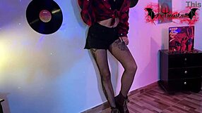 delicious pin up girl gets fucked and humiliated