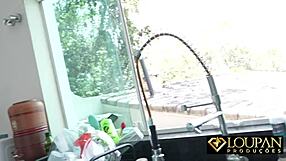 Ruivinha Tattuada Dando No Pelo E Levando Porra Na Boquinha!