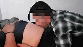 Latina milf nauttii napan nuolemisfetissistä