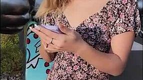 Alice Marin amarrada em sessão BDSM ao ar livre