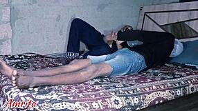 أخت زوجة هندية ديسي في نيك عاطفي مثير