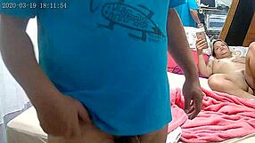 Paty bumbum esta com febre mais a buceta continua molhada