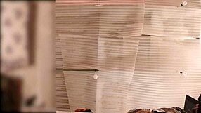 Wow, no panties maid folds clothes while spied in real time