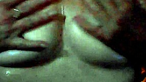 Mature Milf Shows Nipples and Tits in Message 2 2798